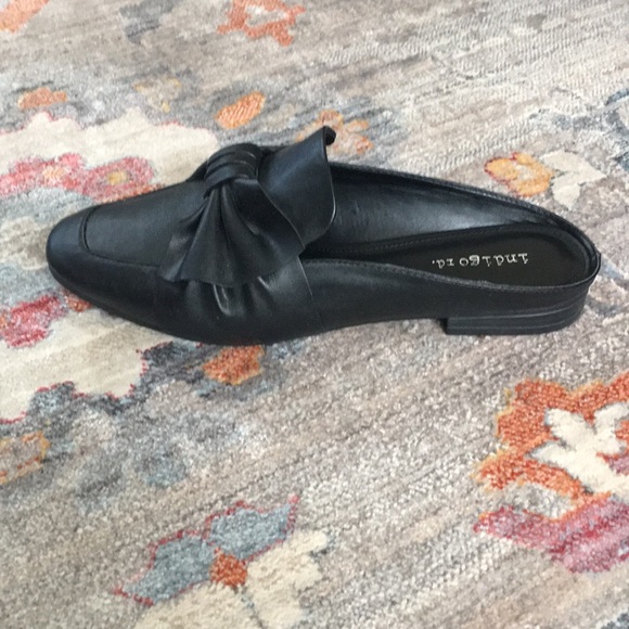 Indigo Rd. Mules with bow - Picture 2 of 5